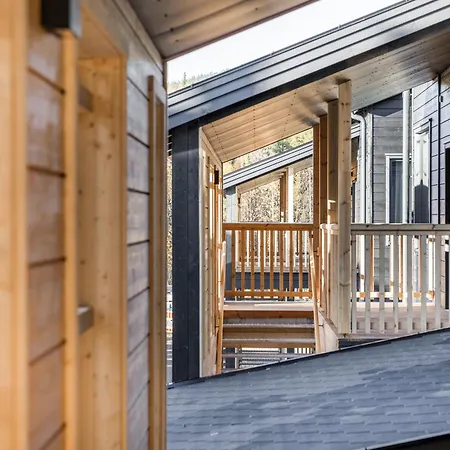 Levin Lyhty Amelia A1 By Hilla * Levi